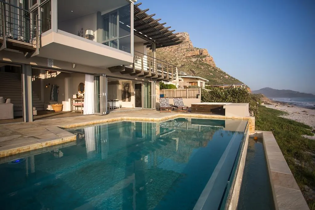 Villa Misty Cliffs Scarborough